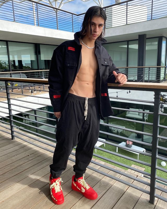 Cyrus Dobre